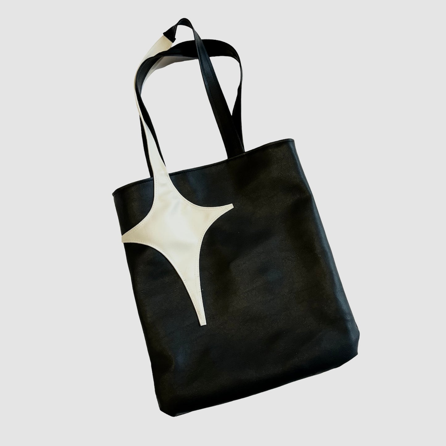 Ur a star tote