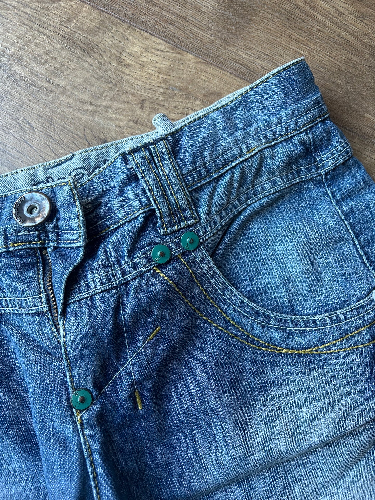 Crafted 00’s jeans 10