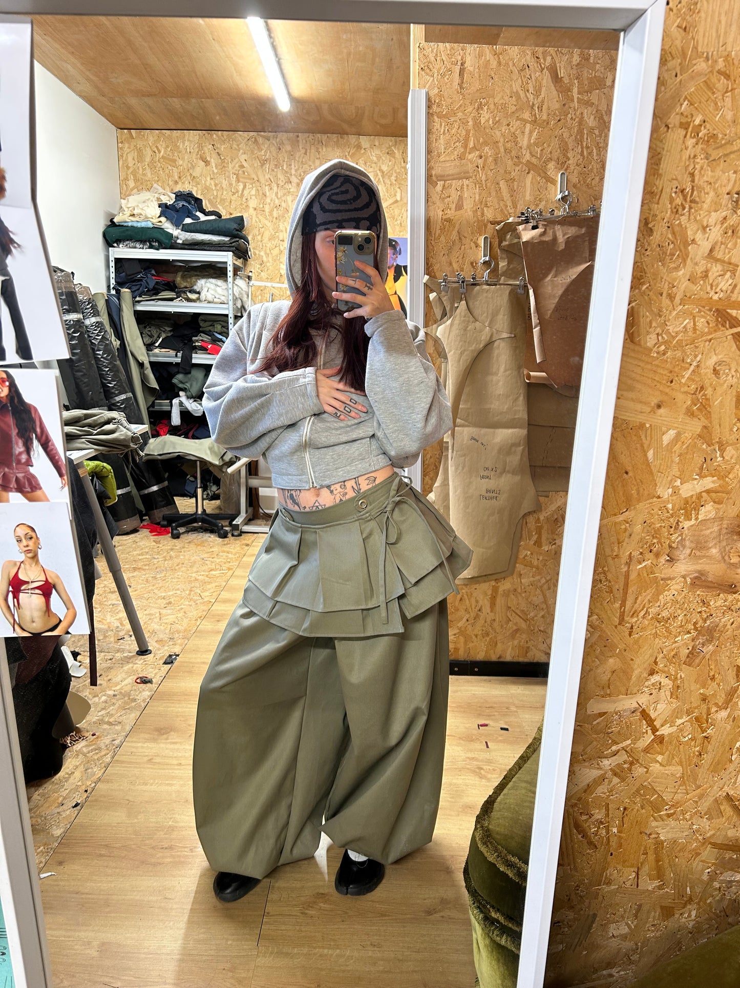 Box pleat skirt add on