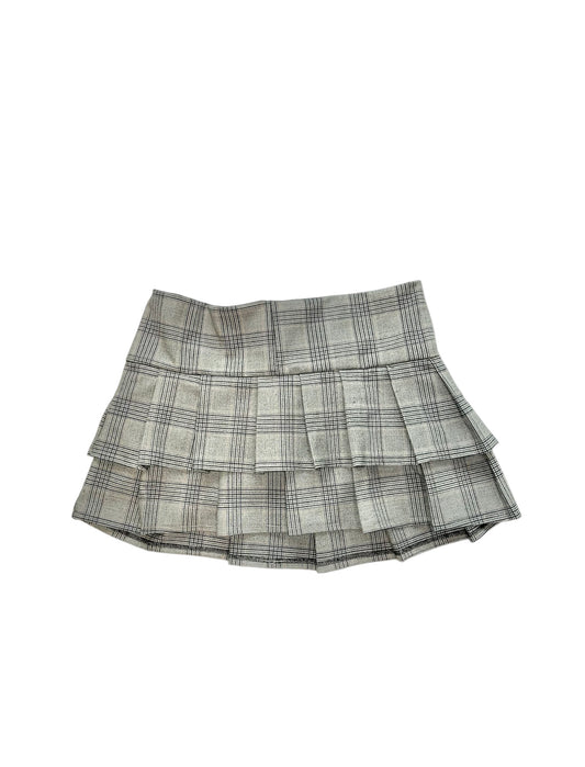 Pleated check skirt