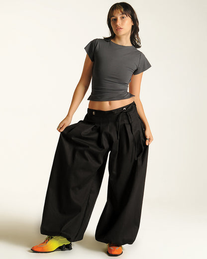 Box pleat baggies- sage, black, cream