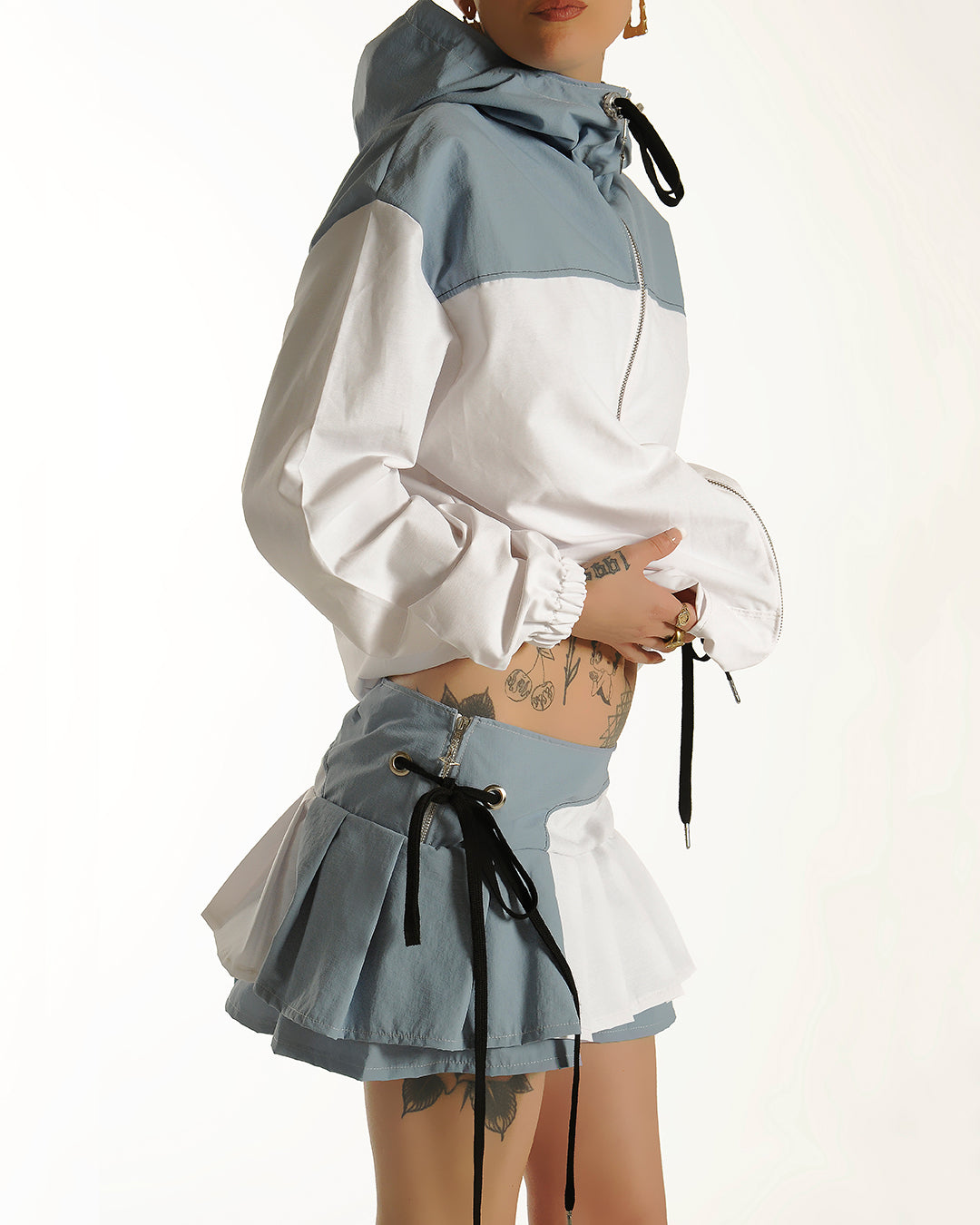 Nylon pleated skirt- cloud