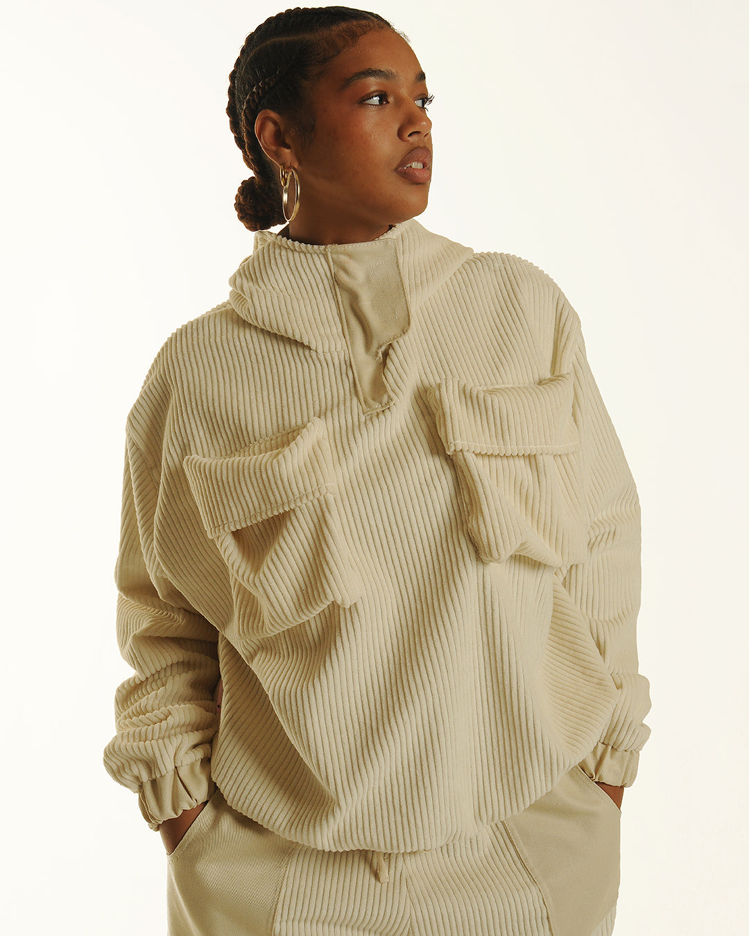 Corduroy double pocket pullover