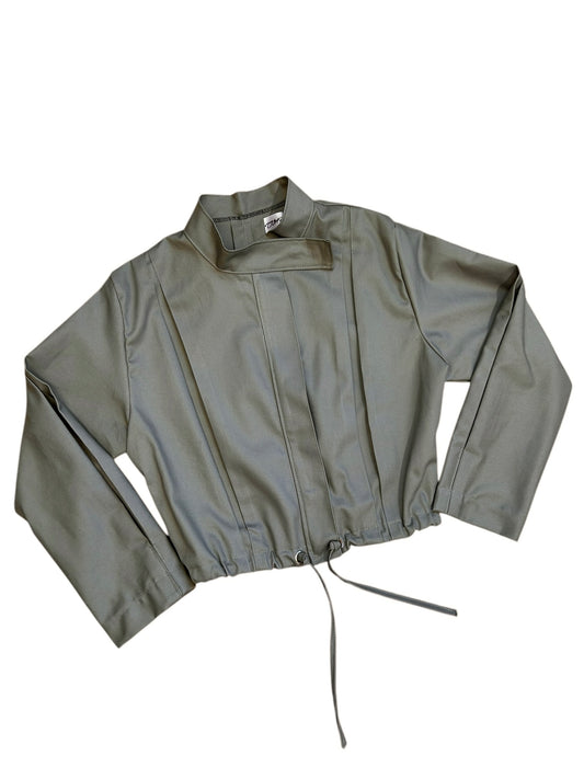 Box pleat bomber