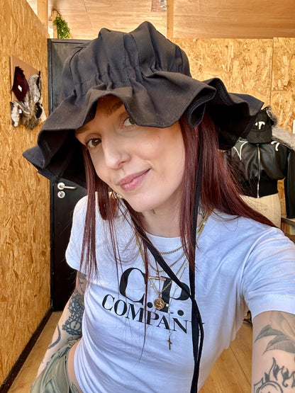 Box pleat boonie