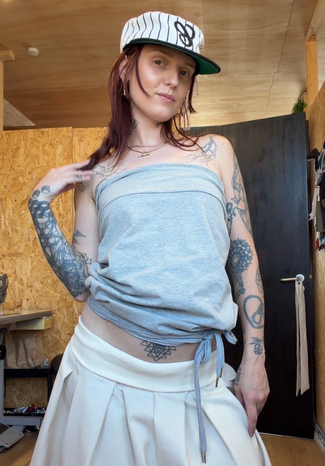 Wrap and bow top