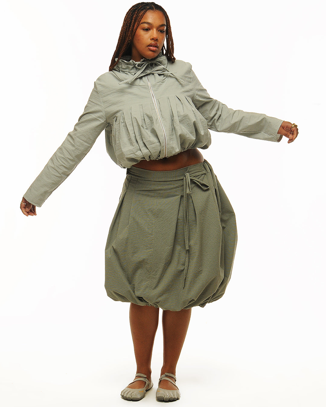 Box pleat midi skirt
